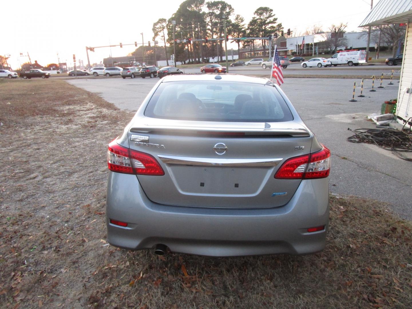 2013 Gray Nissan Sentra S 6MT (3N1AB7AP5DL) with an 2.0L L4 DOHC 16V engine, 6-Speed Autoamtic transmission, located at 2553 Airline Blvd, Portsmouth, VA, 23701, (757) 488-8331, 36.813889, -76.357597 - Photo#6